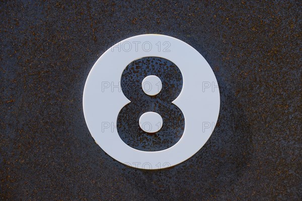 House number, 8, iron, rust, Ossiach, Lake Ossiach, Carinthia, Austria, Europe