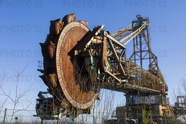 The excavator 1473 with the type designation SRs 1500 (1) is a bucket wheel excavator that was