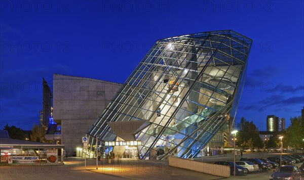 Ufa - or Kristallpalast Dresden. Architect: Coop Himmelb (l) au Construction period: 1996-98