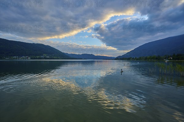 Lakeside, Sky, Clouds, Sunset, Summer, Steindorf am Lake Ossiach, Lake Ossiach, Carinthia, Austria,