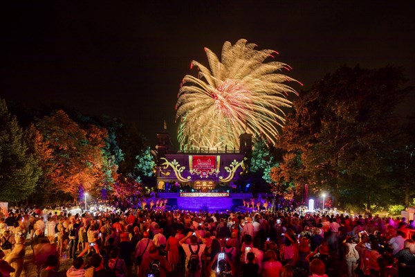DEU Saxony Dresden 10th Dresden Castle Night Fireworks at Albrechtsberg Castle