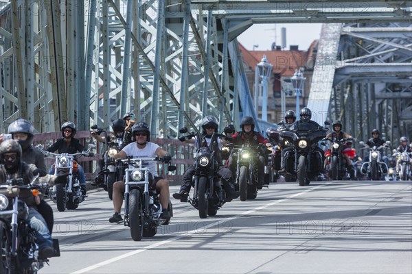 Harley Days Dresden, big ride through the city, here at the Elbe bridge Blaue Wunder