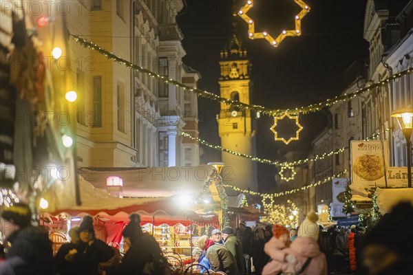 Known today as the Bautzen Wenzelsmarkt, Upper Sorbian Budyske Wjaclawske wiki, the Bautzen