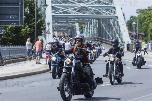 Harley Days Dresden, big ride through the city, here at the Elbe bridge Blaue Wunder