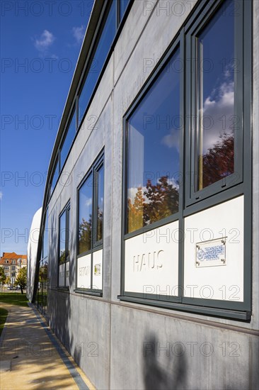 carbon house