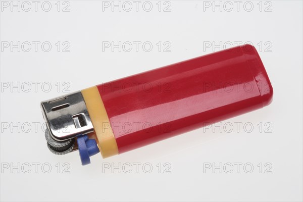 Disposable lighter, plastic gas lighter