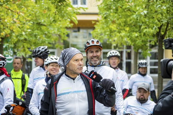 Prominent guests at the Active for Rare Diseases fundraising run