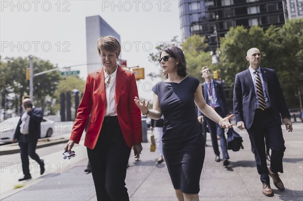 (R-L) Annalena Bärbock (Bündnis 90 Die Grünen), Federal Minister for Foreign Affairs, and Ute