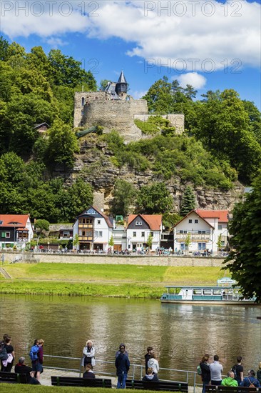 Rathen in Saxon Switzerland, queue for the ferry across the Elbe River
