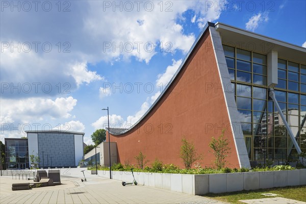 Swimming and diving hall Freiberger Platz
