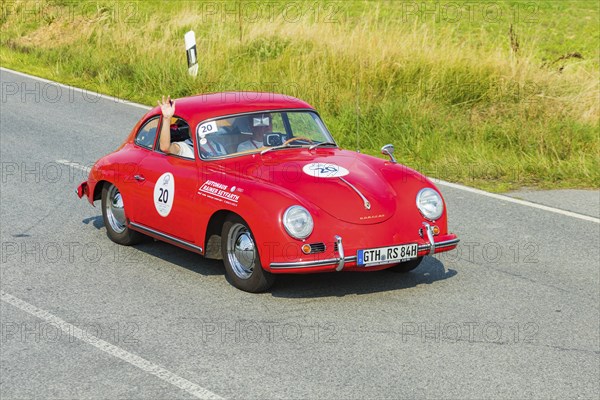 A drive for vintage vehicles. Skilful handling of the vehicle, finding the route by means of the