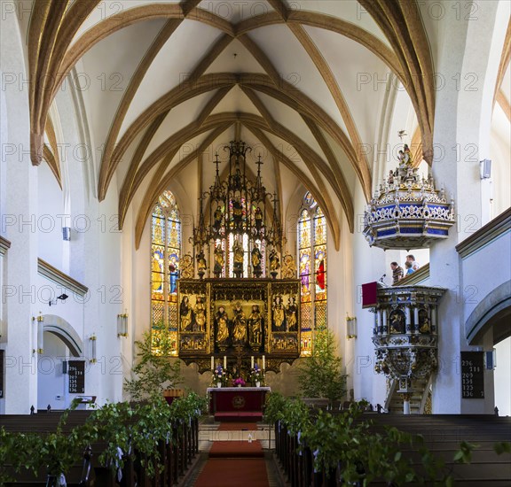DEU Saxony Döbeln Döbeln, the late Gothic town church of St. Nikolai, with its high altar and