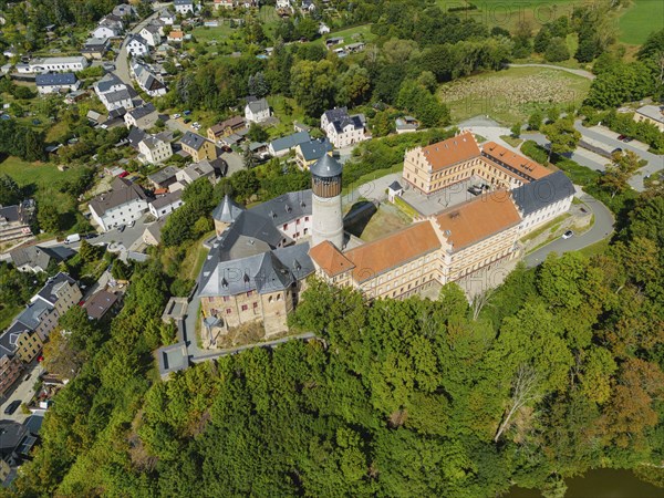 Voigtsberg Castle, later called Voigtsberg Castle, is a typical hilltop castle of the High Middle