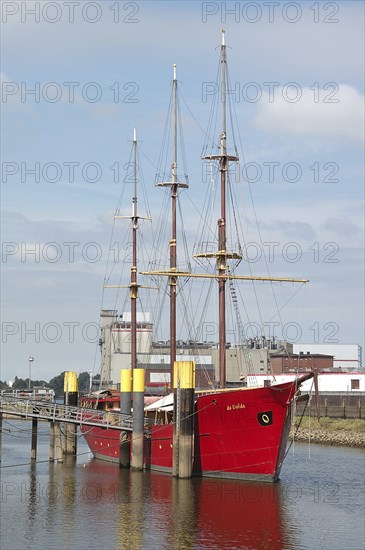 Three-masted schooner barque De Liefde in Bremen