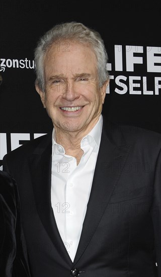 Warren Beatty at the Los Angeles premiere of 'Life Itself' held at the ArcLight Cinemas in