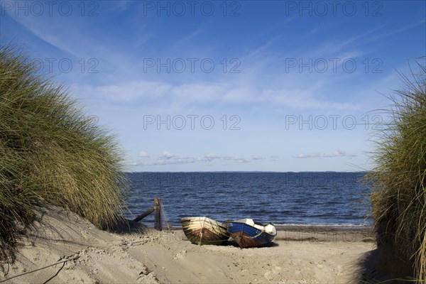 Boat, boats, lubmin, mecklenburg, pomerania, germany, baltic sea, lake, sea, beach, sky, clouds,