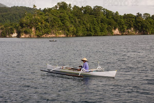 Fishermen on the Lembeh Strait, North Sulawesi, Indonesia, Asia