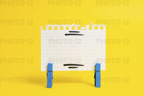 Colorful Idea Presentation, Displaying Fresh Thoughts, Sending Message