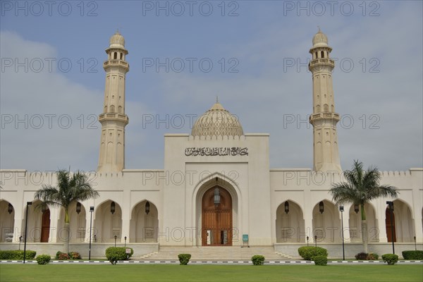 Sultan Qaboos Mosque, classical Medina architecture, Salalah, Orient, Oman, Asia