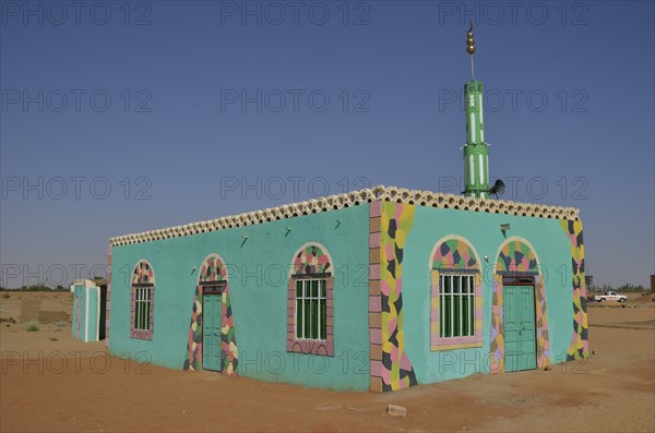 Sufi Gadria Mokakshfia Mosque, typical colourful Nubian pattern, Al Dabbah, Northern State, Nubia,