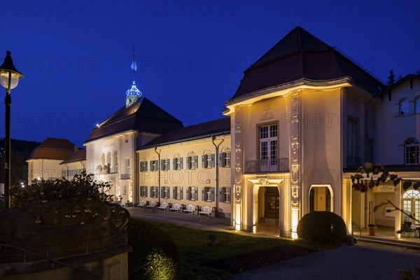 The Saxon State Spa Bad Elster has installed an impressive lighting system. A fascinating world of