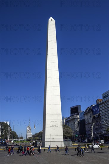 Obelisco, Obelisk, Plaza de la República, Avenida 9 de Julio, Buenos Aires, Argentina, South
