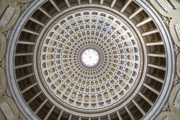 Dome, monument Befreiungshalle Kehlheim, round hall with dome, 45 m high, 29 m diameter,