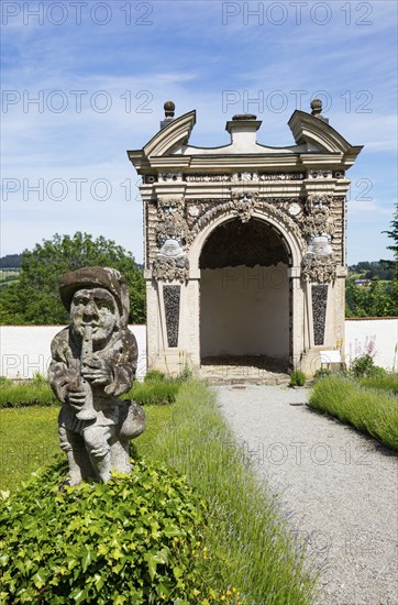 Paradise Garden with Garden Grotto, Neuburg am Inn Castle, Neuburg am Inn, Lower Bavaria, Bavaria,