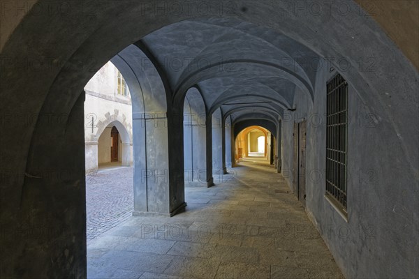 Deserted medieval arcade, Saluzzo, province of Cuneo, Piedmont, Italy, Europe