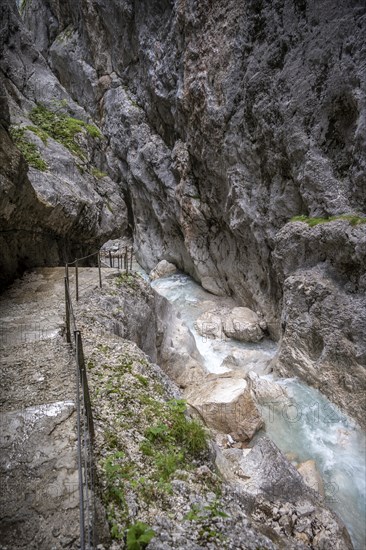 Hammersbach flows through Höllentalklamm, near Garmisch-Partenkirchen, Werdenfelser Land, Upper