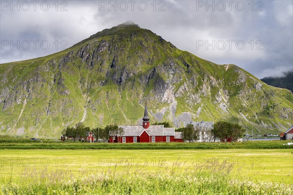 Flakstad Kirke, the red stave church of Flakstad, wooden church, Flakstad, Flakstadøya, Lofoten,