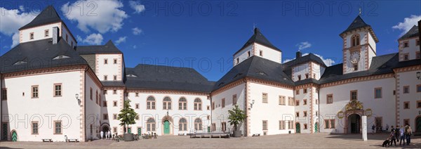 Augustusburg Castle, castle courtyard