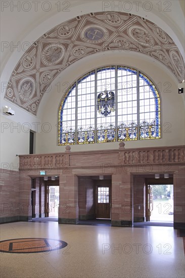 Foyer of the Neo-Renaissance railway station, interior view, glass window, imperial eagle, Bad