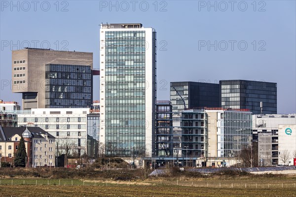 Düsseldorf-Hamm, Düsseldorf city centre skyline, Media Harbour