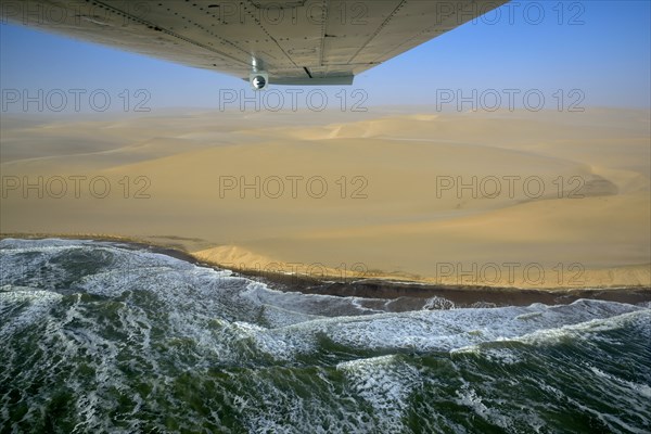 Aerial view, sand dunes at the Atlantic coast, aerial view, at Sandwich Harbour,