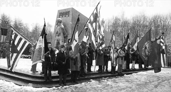 Nazi victims and resistance fighters from France and Germany against the Nazi regime commemorated