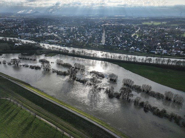 Dorsten, North Rhine-Westphalia, Germany, flood on the Lippe, river in the Ruhr area, the fields,