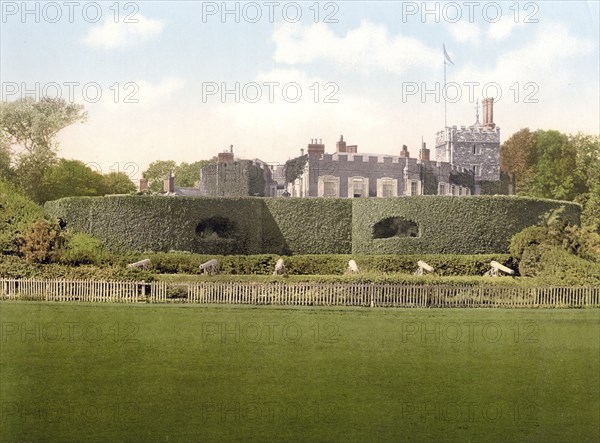 Walmer Castle in Kent, England, was built in 1539-1540 by Henry VIII as an artillery fortress to