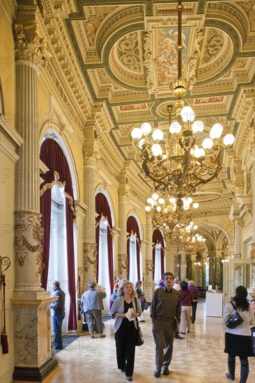 Semper Opera