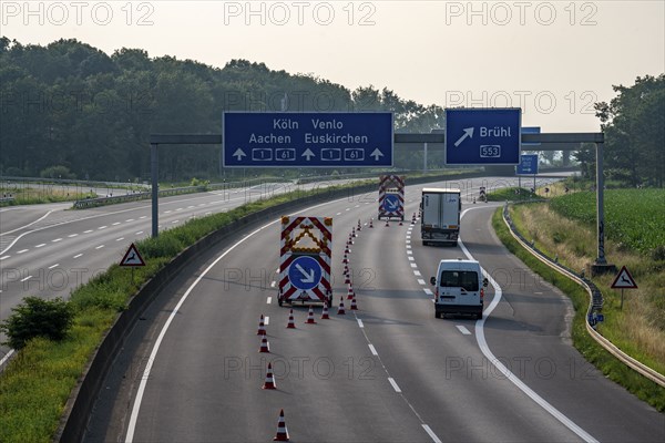 Flooding on the Erft, motorways A1 and A61 closed due to flooding of the carriageway and damage to