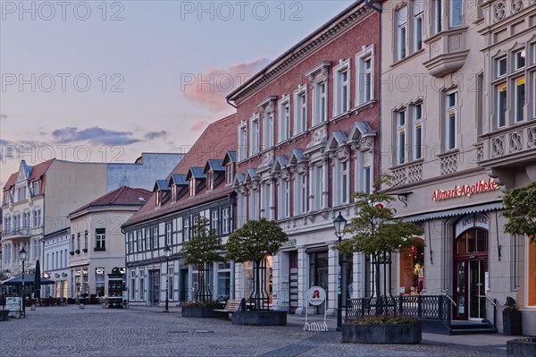 Breite Straße, a pedestrianised street with cobblestones, shops and flats in historic half-timbered