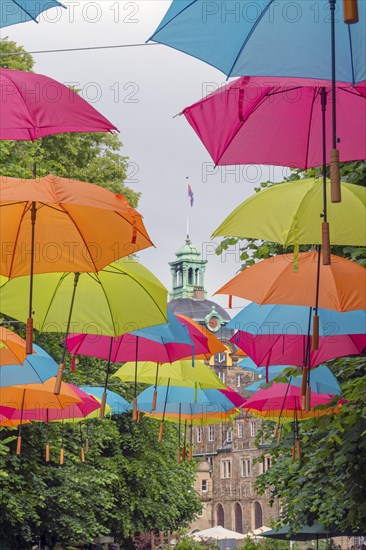 Flying umbrellas in front of Bückeburg Castle Landpartie Bückeburg Germany