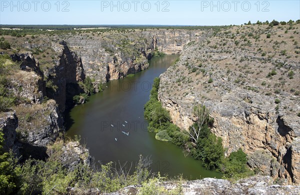 Canoes in the gorge on the River Duratón, Hoces del Rio Duratón Natural Park, Segovia province,