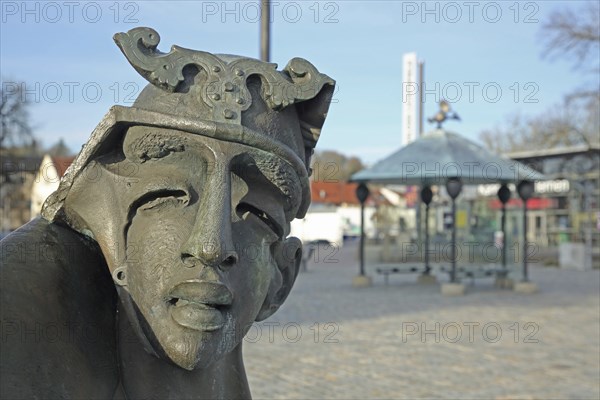 Sculpture Fountain Ansbachchantin by Jürgen Goertz, head, face, nose, mouth, abstract, modern art,