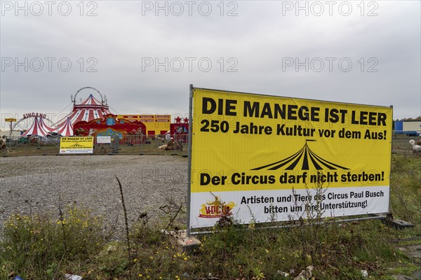 Circus Paul bush, shut down during the second corona lockdown, in Oberhausen, with posters pointing