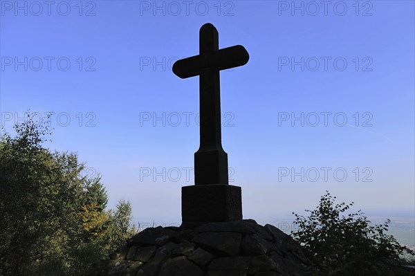 The weather cross above Gleisweiler in the southern wine route