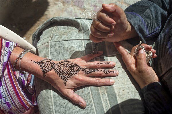 Traditional Moroccan hand tattoo, henna, tattoo, craft, tradition, traditional, oriental, arabic,