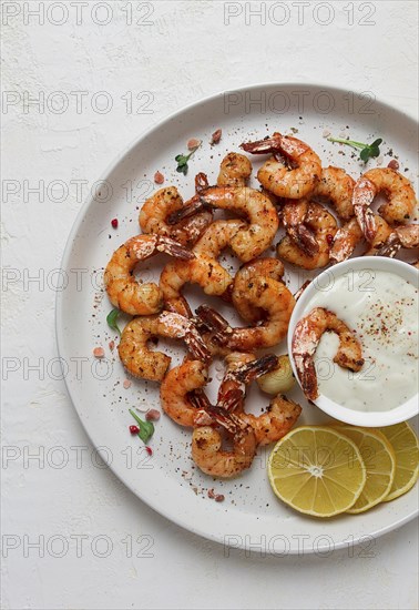 Fried shrimp, headless, with spices, grilled, homemade, no people