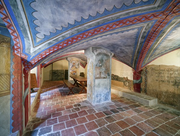 Wine cellar, museum, interior view, Kriebstein Castle, hilltop castle or Spornburg from the late