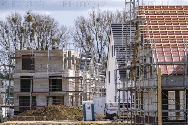 New development district, around 140 detached and semi-detached villas being built in the south of
